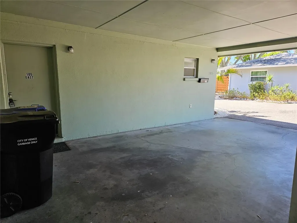 105 Base Avenue E Venice FL 34285
