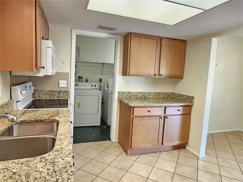 105 Base Avenue E Venice FL 34285