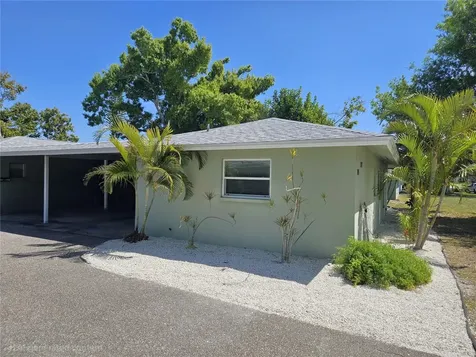 105 Base Avenue E Venice FL 34285