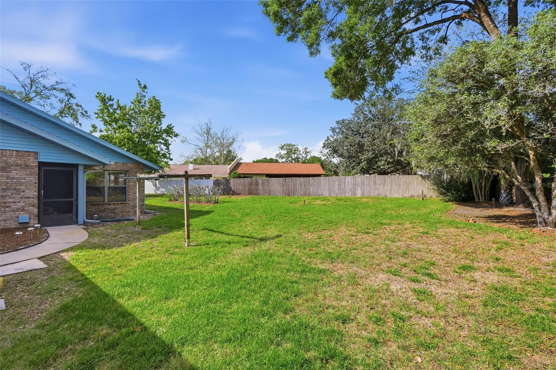 831 Freemans Farm Road Deland FL 32720
