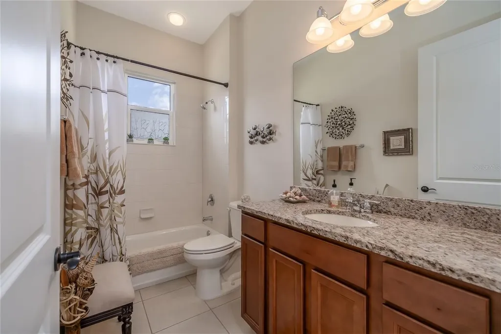 1369 Hayton Avenue Deland FL 32724