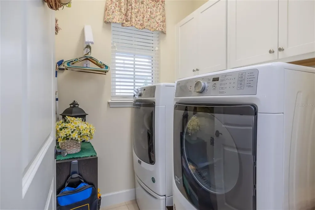 1369 Hayton Avenue Deland FL 32724