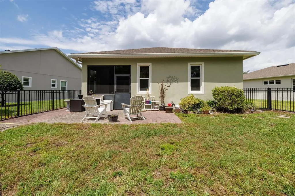 1369 Hayton Avenue Deland FL 32724