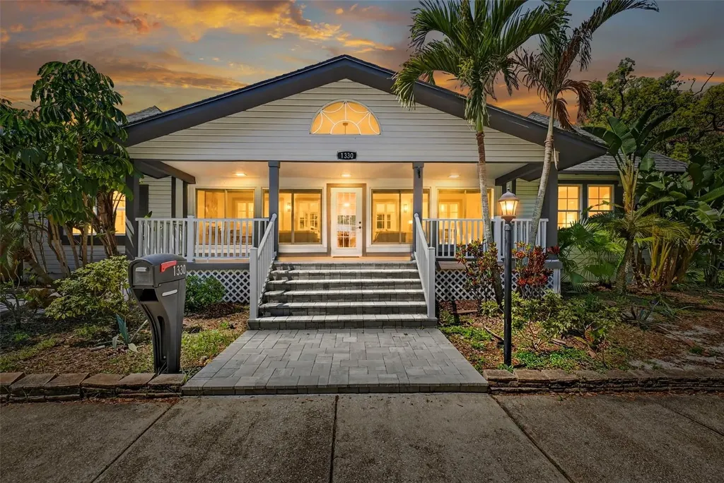 1330 Cherry Street NE St Petersburg FL 33701
