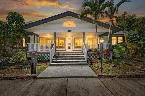1330 Cherry Street NE St Petersburg FL 33701