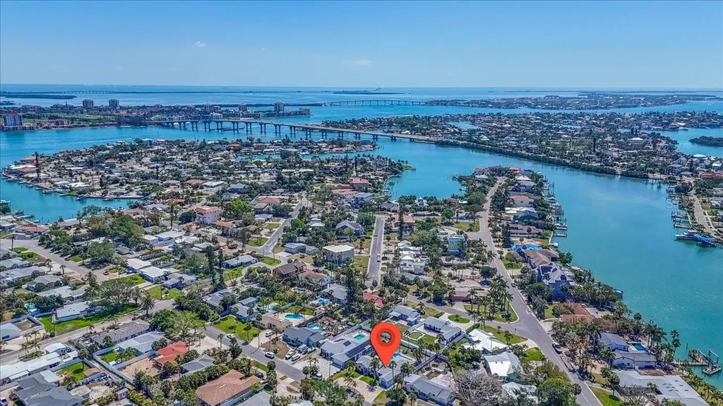 221 41st Avenue St Pete Beach FL 33706