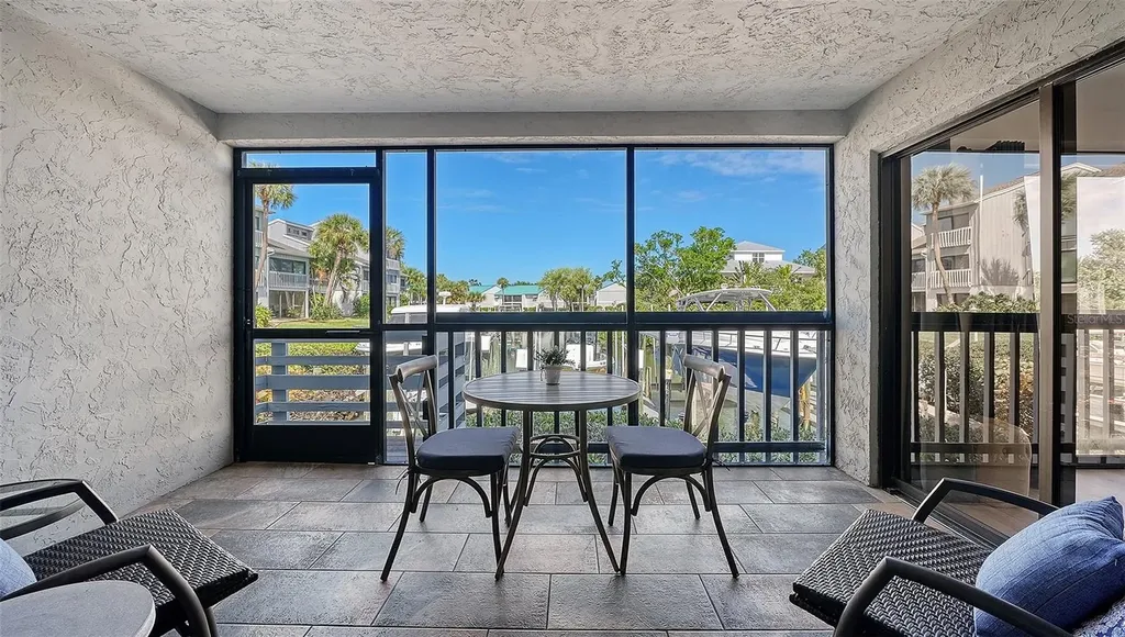 1249 Dockside Place Sarasota FL 34242