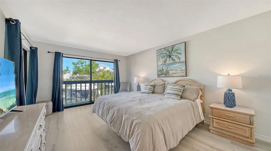 1249 Dockside Place Sarasota FL 34242