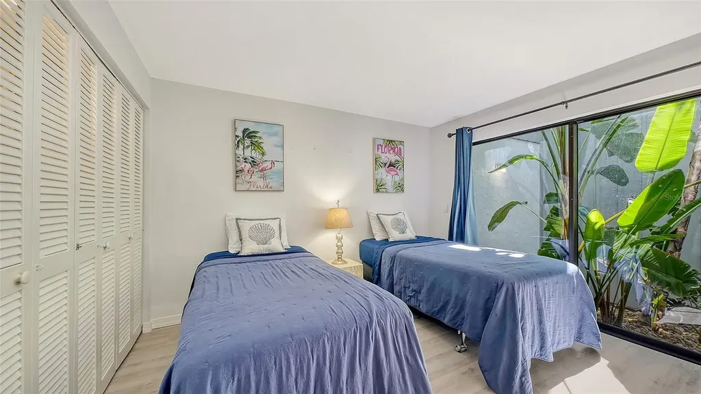 1249 Dockside Place Sarasota FL 34242