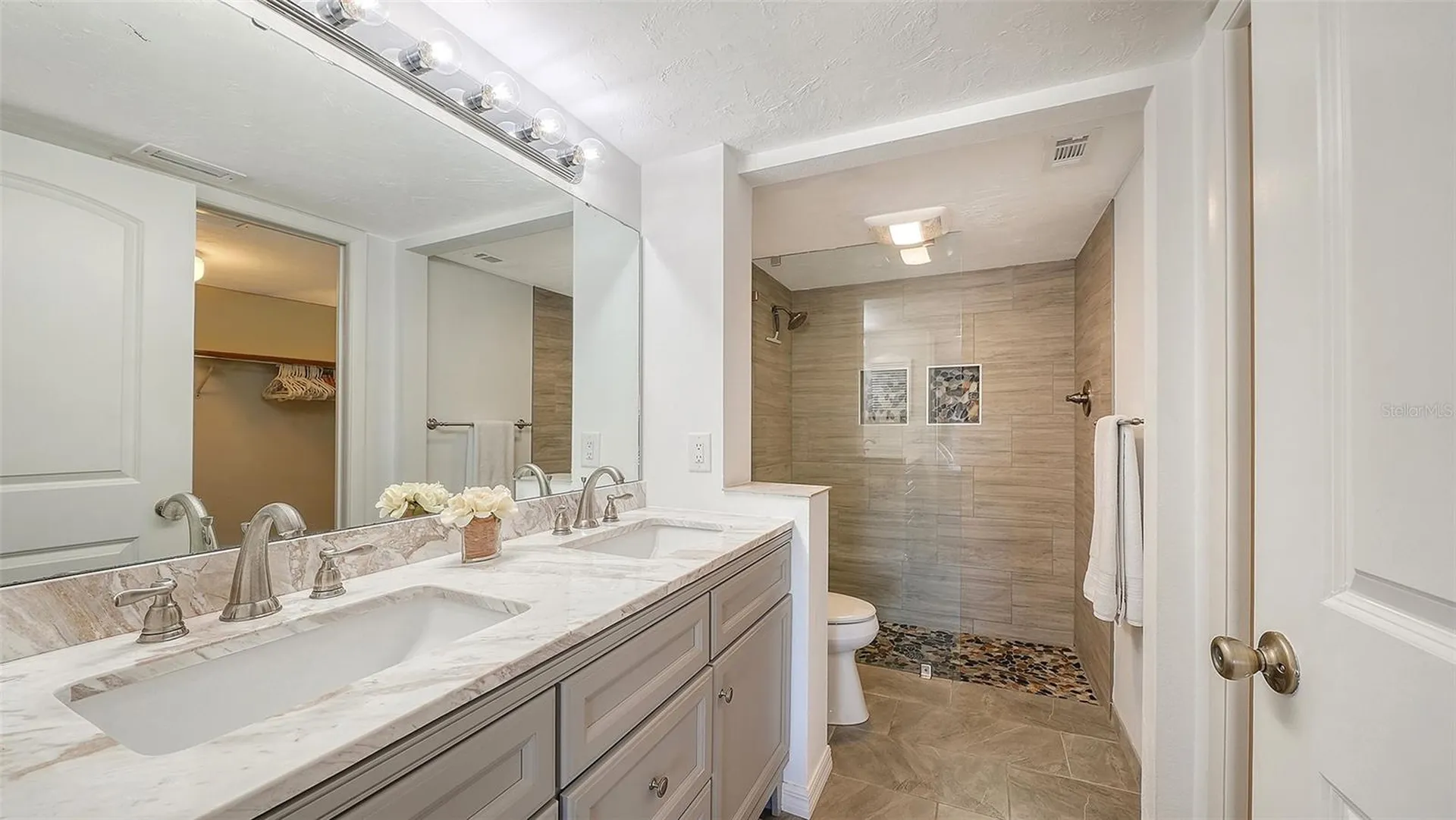 1249 Dockside Place Sarasota FL 34242