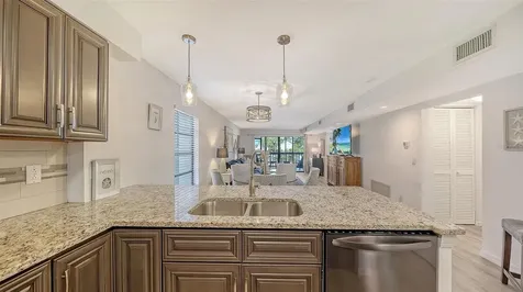 1249 Dockside Place Sarasota FL 34242