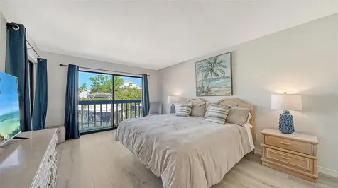 1249 Dockside Place Sarasota FL 34242