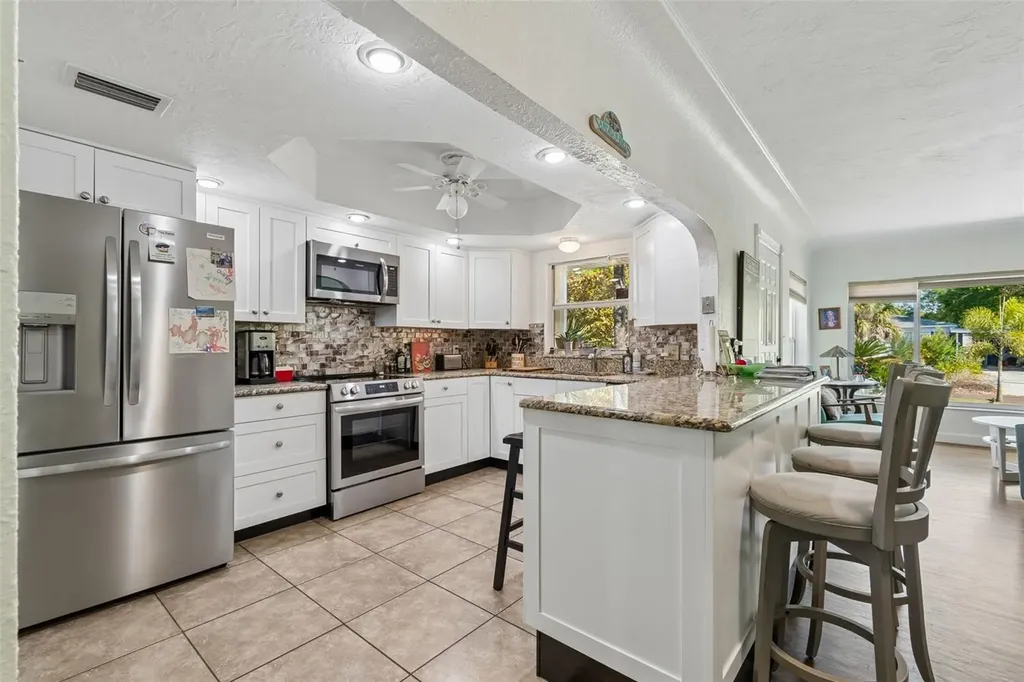 6226 8th Avenue S Gulfport FL 33707