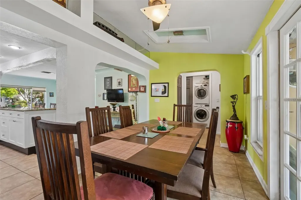 6226 8th Avenue S Gulfport FL 33707