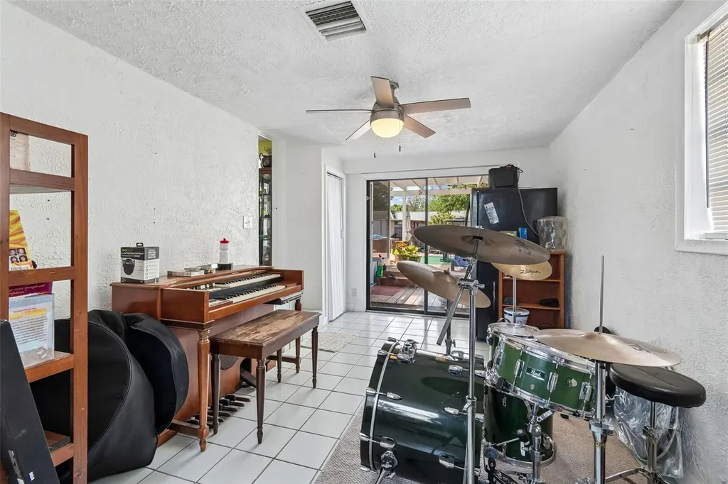 6226 8th Avenue S Gulfport FL 33707