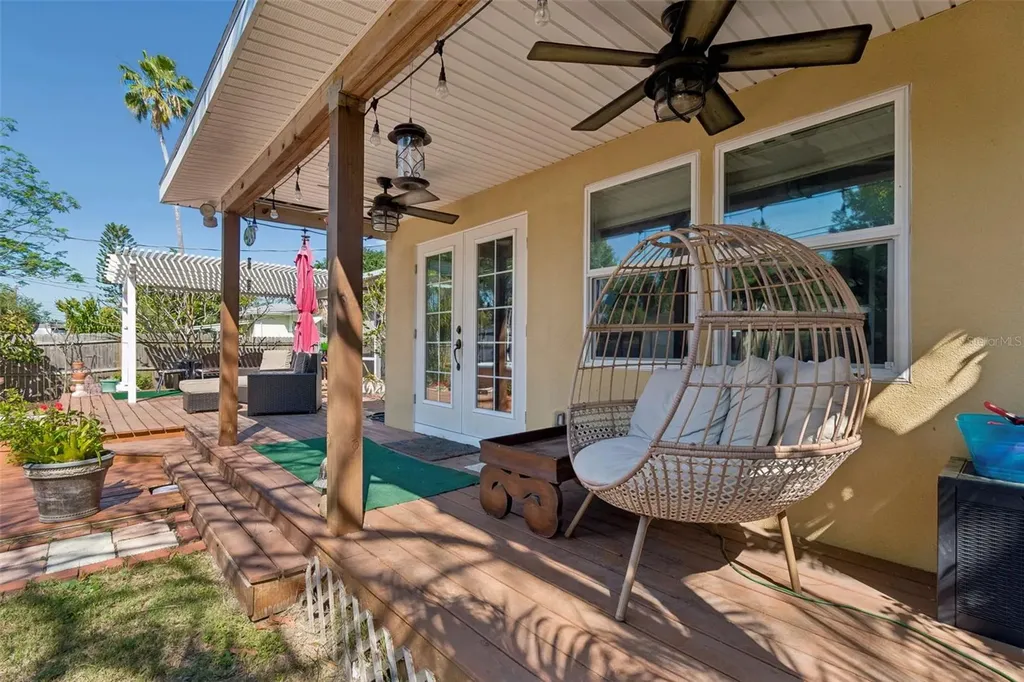 6226 8th Avenue S Gulfport FL 33707
