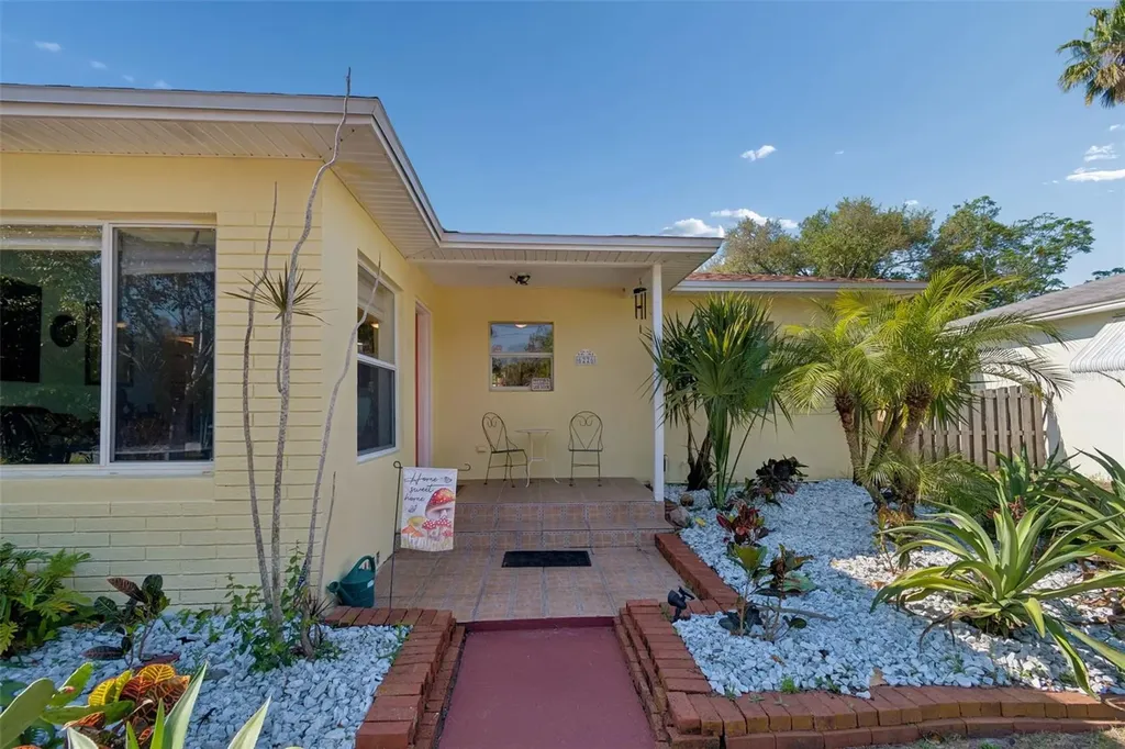 6226 8th Avenue S Gulfport FL 33707