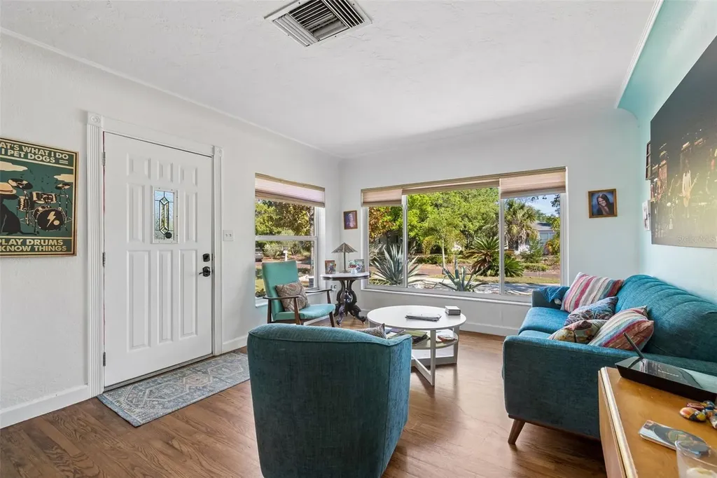 6226 8th Avenue S Gulfport FL 33707