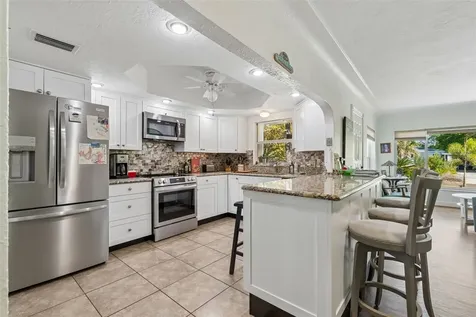 6226 8th Avenue S Gulfport FL 33707