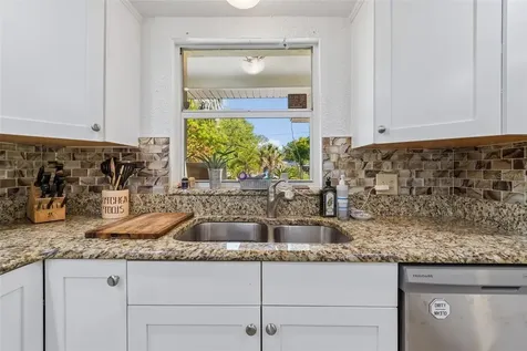 6226 8th Avenue S Gulfport FL 33707