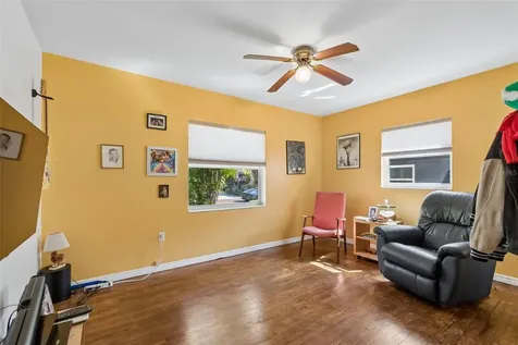 6226 8th Avenue S Gulfport FL 33707
