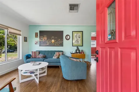 6226 8th Avenue S Gulfport FL 33707