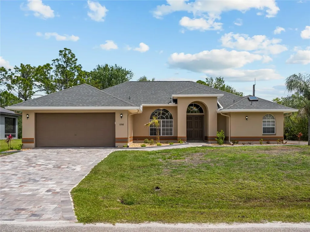1392 Blaisdell Street Punta Gorda FL 33980
