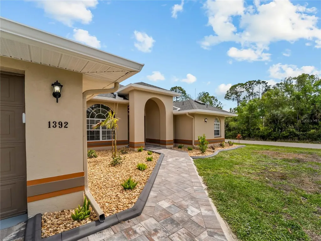 1392 Blaisdell Street Punta Gorda FL 33980