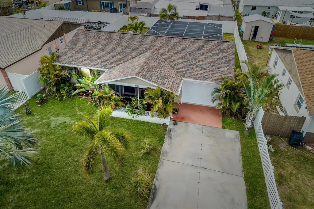 8318 76th Avenue Seminole FL 33777