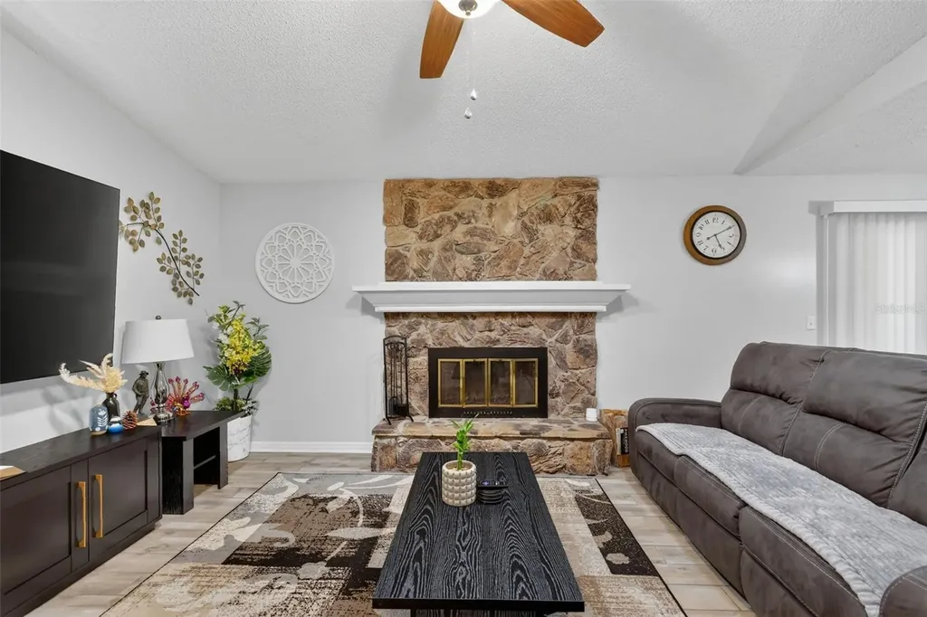 507 Firewood Avenue Eustis FL 32726