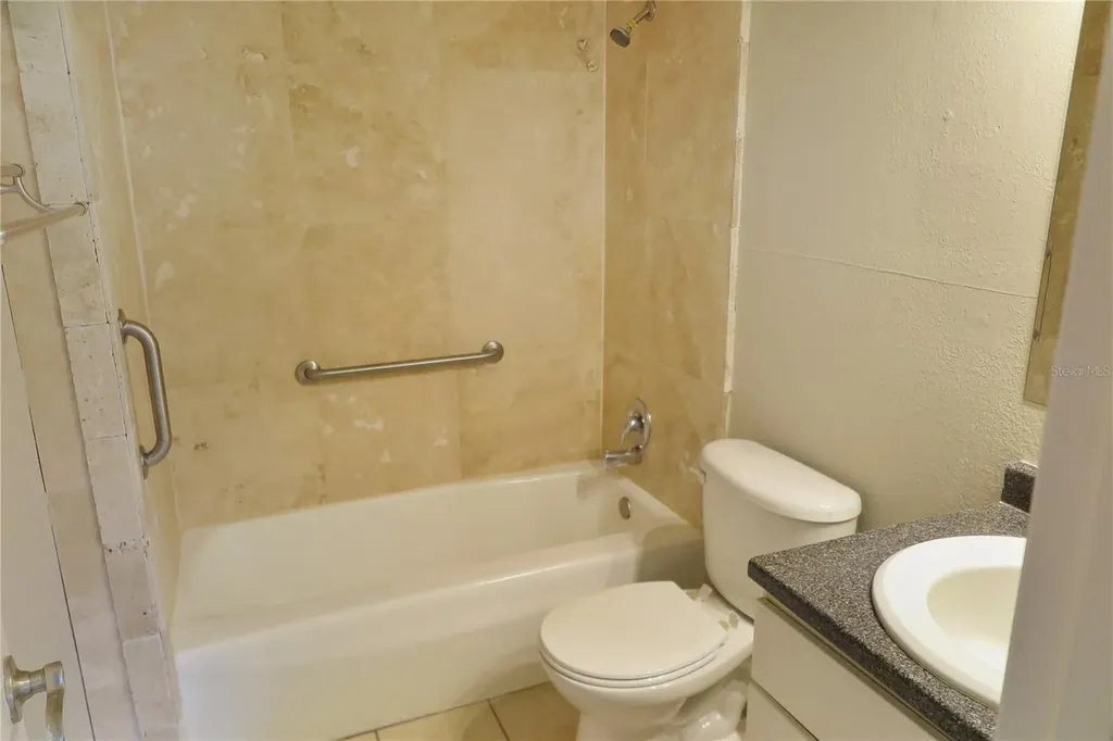 507 NW 39th Drive Gainesville FL 32607