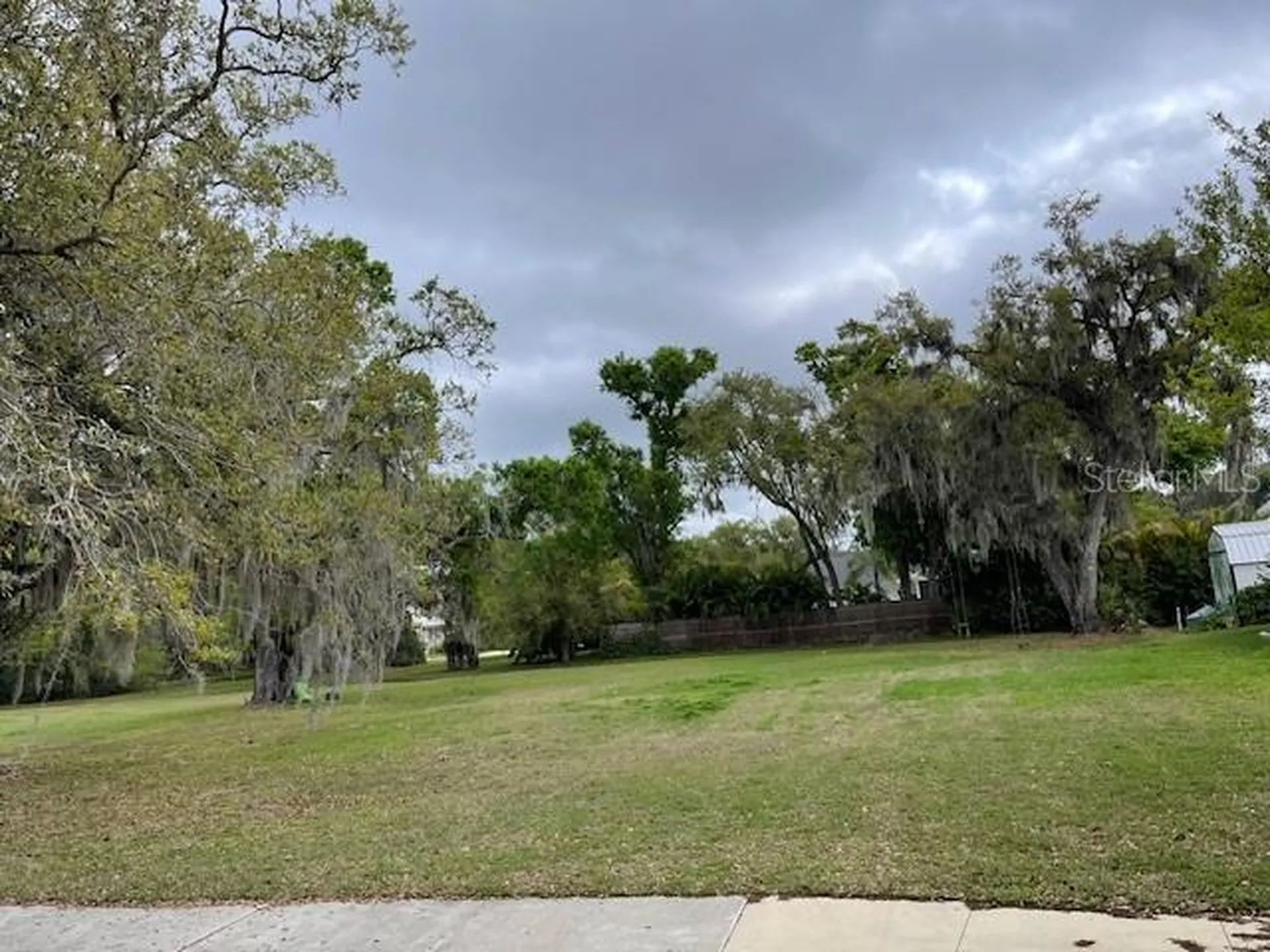 830 Taaga Place Sarasota FL 34232