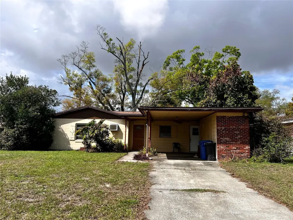 7808 N Woodlynne Avenue Tampa FL 33614