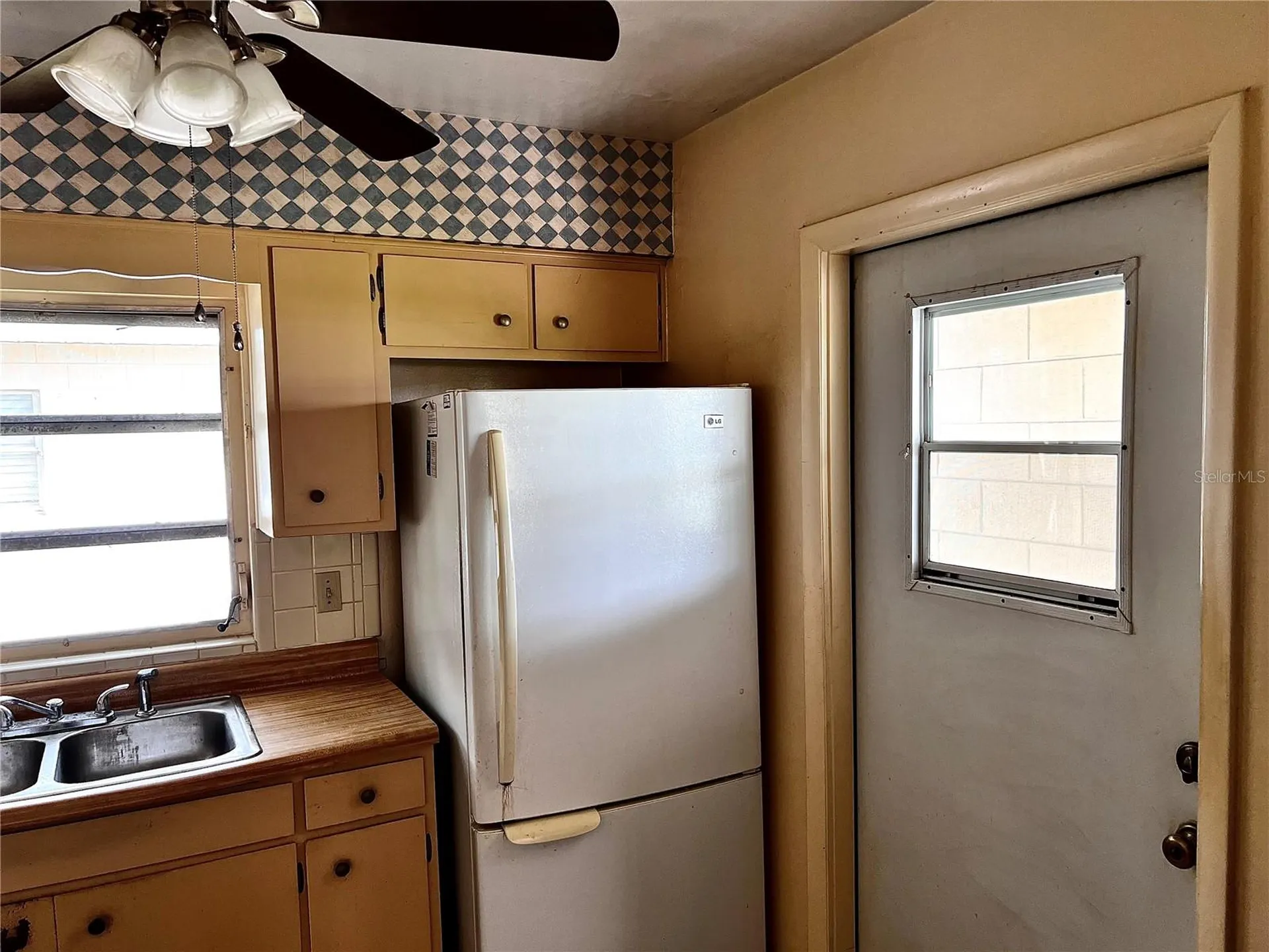 7808 N Woodlynne Avenue Tampa FL 33614