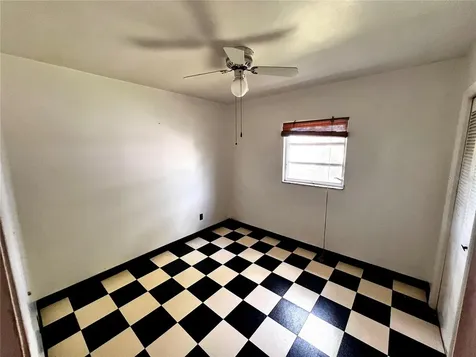 7808 N Woodlynne Avenue Tampa FL 33614