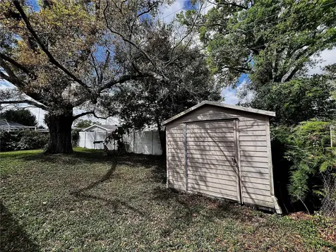 7808 N Woodlynne Avenue Tampa FL 33614