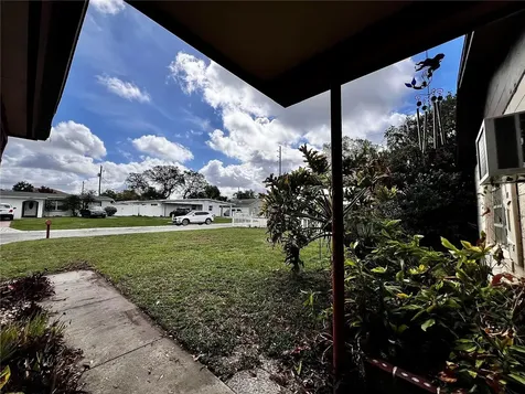 7808 N Woodlynne Avenue Tampa FL 33614