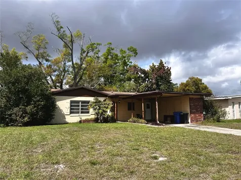 7808 N Woodlynne Avenue Tampa FL 33614