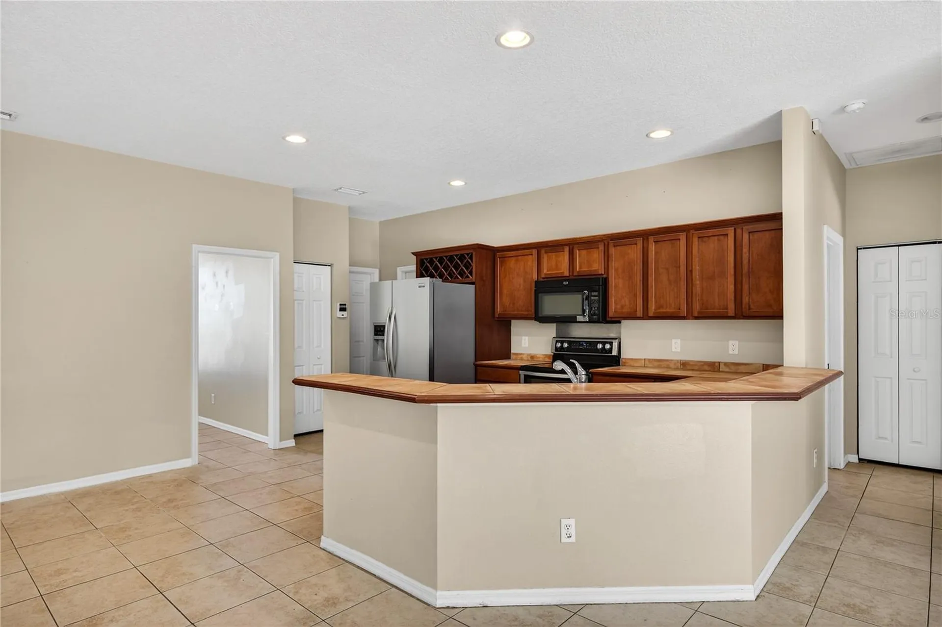 28931 Beauclaire Drive Tavares FL 32778