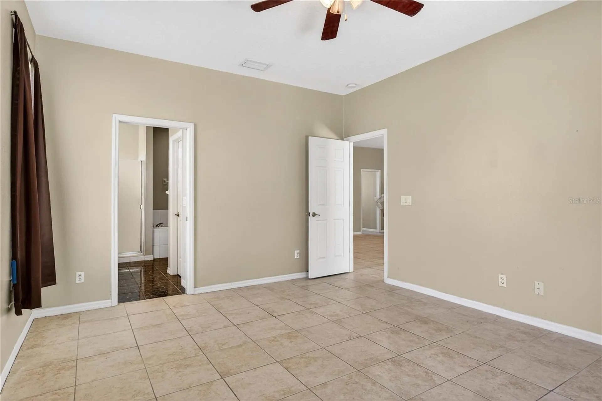 28931 Beauclaire Drive Tavares FL 32778