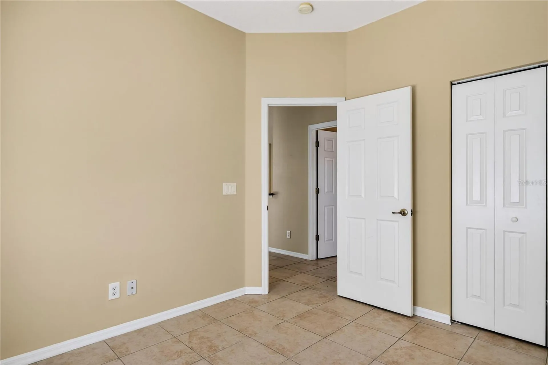 28931 Beauclaire Drive Tavares FL 32778