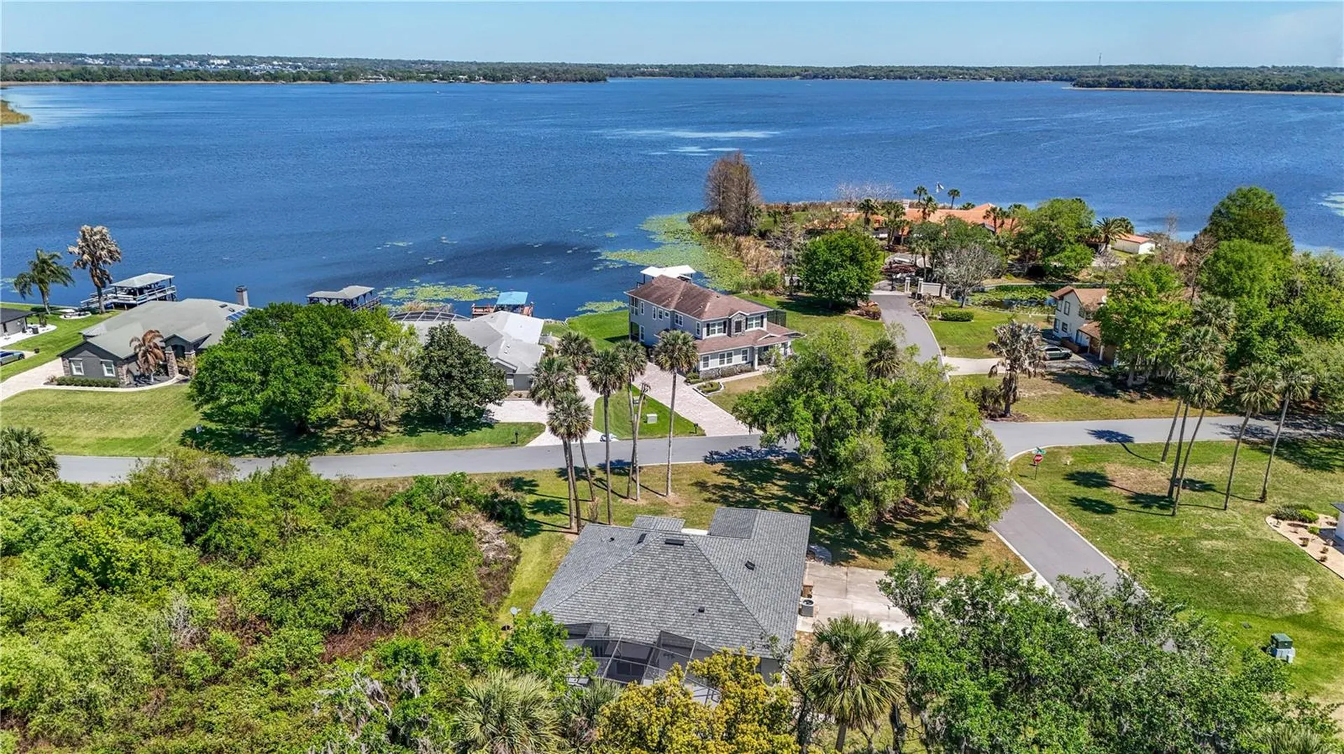 28931 Beauclaire Drive Tavares FL 32778