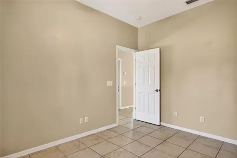 28931 Beauclaire Drive Tavares FL 32778