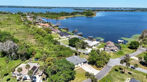28931 Beauclaire Drive Tavares FL 32778