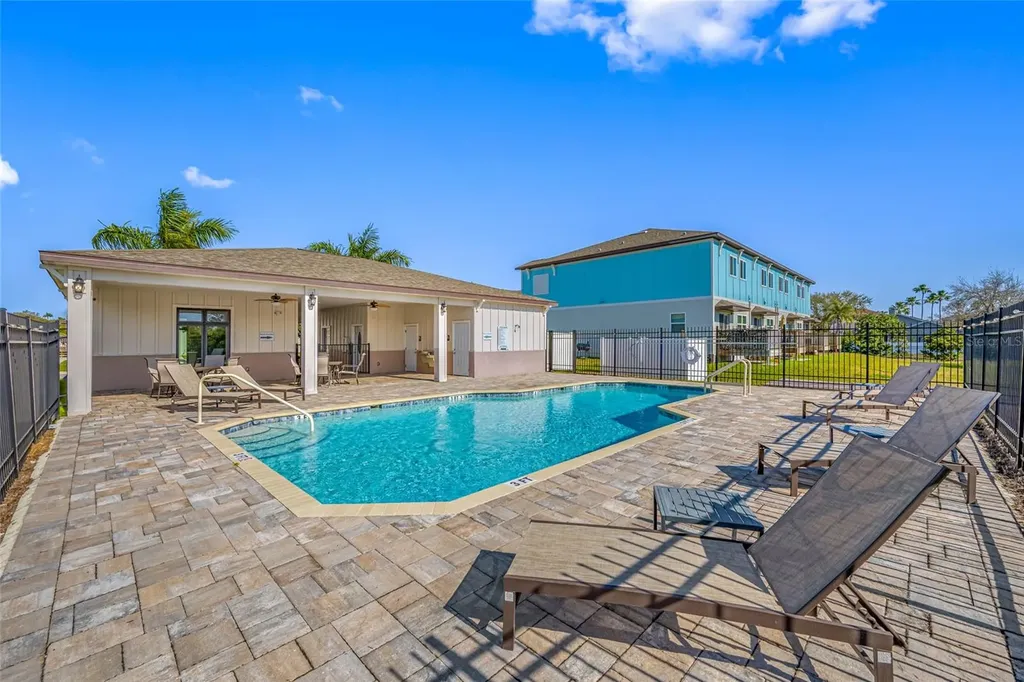 2117 Sebring Place Clearwater FL 33760