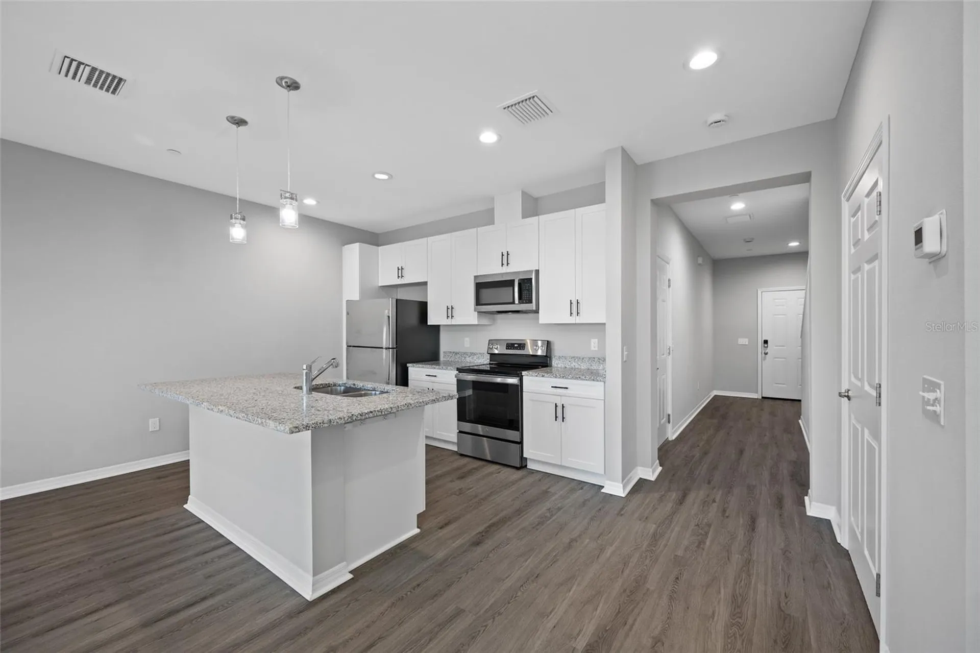 2117 Sebring Place Clearwater FL 33760