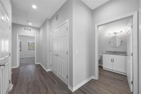 2117 Sebring Place Clearwater FL 33760