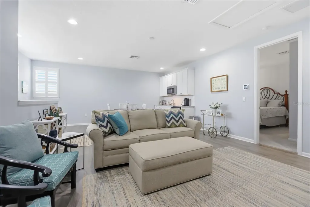 261 Old Moss Circle Deland FL 32724