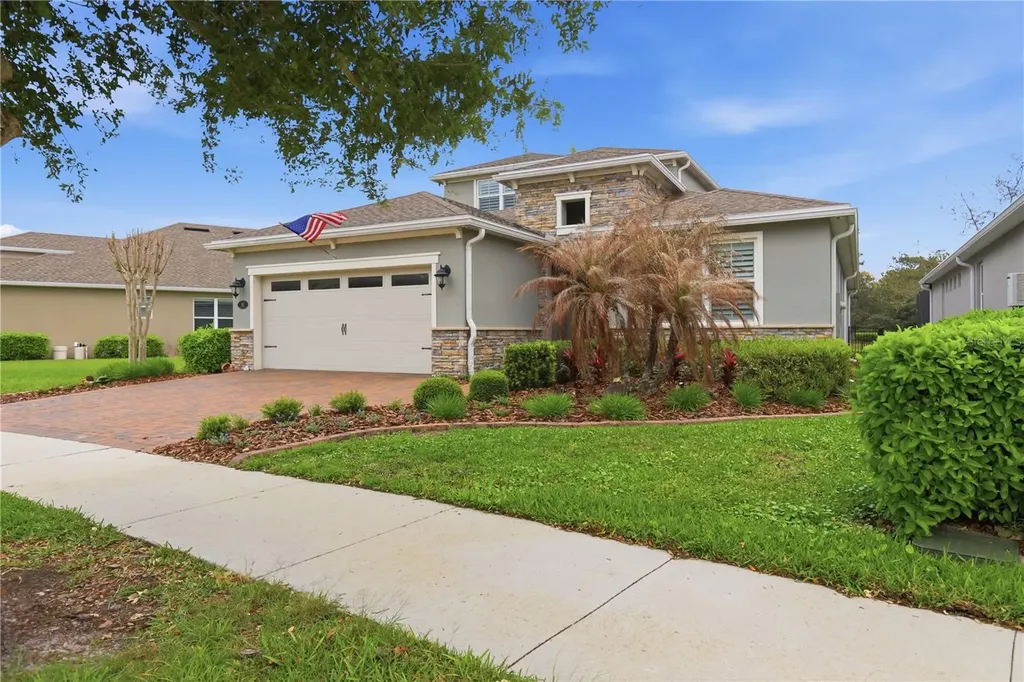 261 Old Moss Circle Deland FL 32724