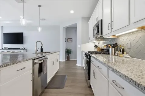 261 Old Moss Circle Deland FL 32724